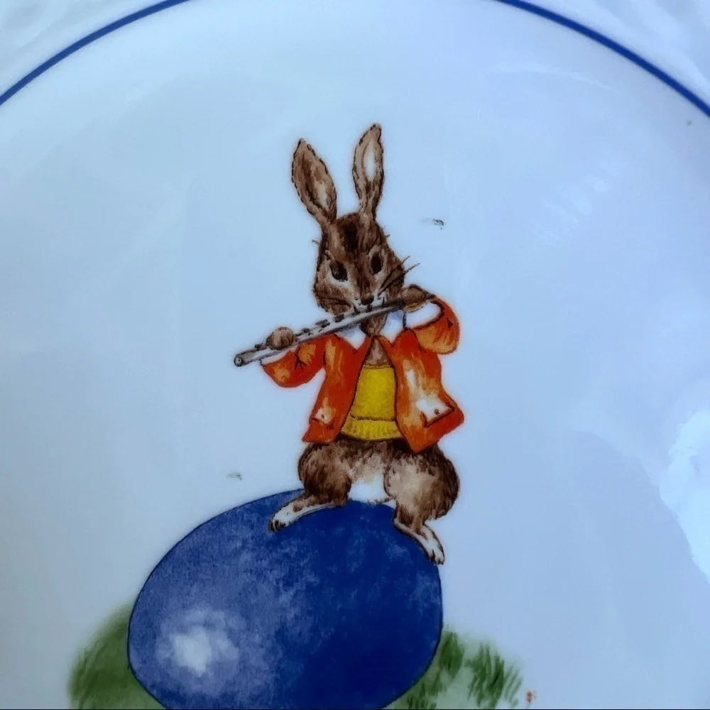 William Sonoma Bunny Band Dessert Plates (4) Multicolor Bunny Eggs Discontinued